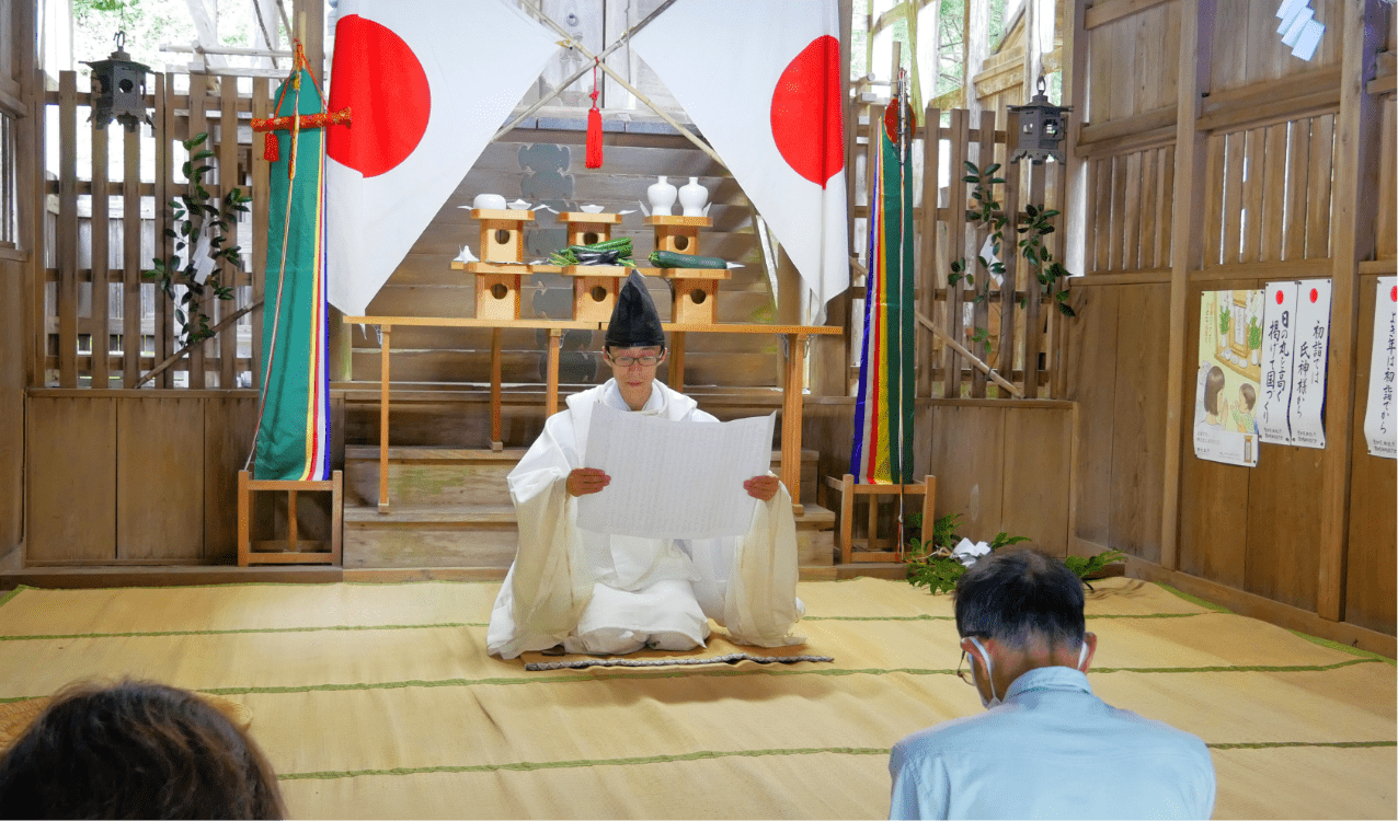 大祓(おおはらい)という神事をしている写真