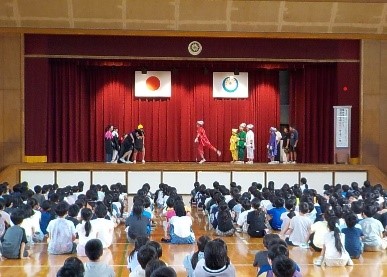 将軍たちと闘う食まるファイブ