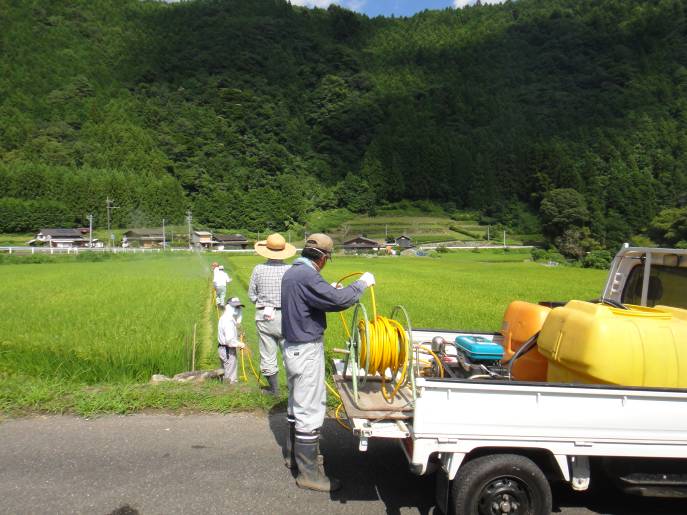 農業生産活動の体制整備(機械・農作業の共同化)の様子