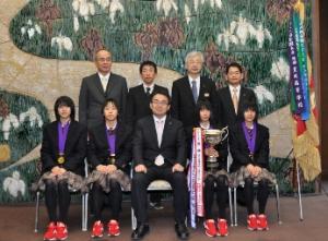 平成24年1月11日　全国高等学校駅伝競走大会優勝校の知事表敬訪問