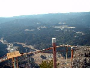 岩古谷山