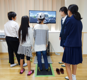 歩行環境シュミレーター