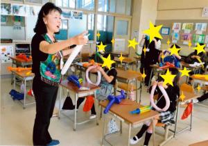 宇藤久子　バルーンアート活動の様子1