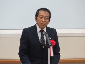 [鈴木前会長から御祝辞]