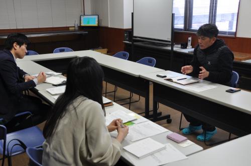 関谷醸造株式会社　関谷健代表取締役社長（写真右）