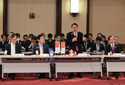 3.27愛知・名古屋アジア・アジアパラ競技大会組織委員会理事会.jpg