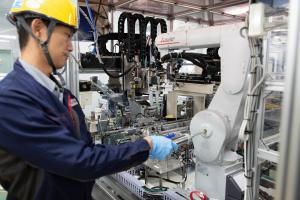 三菱電機