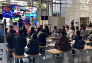 パブリックビューイング（ナディアパーク）