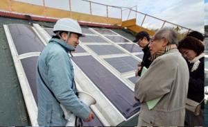 堤防法面太陽光