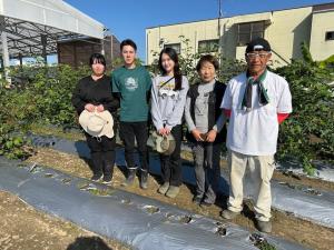 角田さんと従業員の皆様