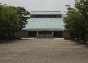 稲沢市荻須記念美術館