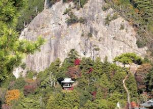 鳳来寺山