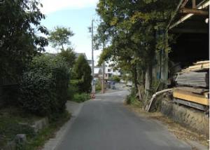 西端旧集落の「坂道」「切り通し」「帯状の緑地」