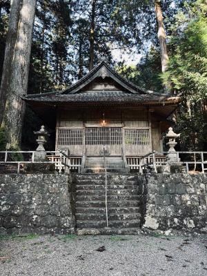東栄町小林地区の諏訪神社